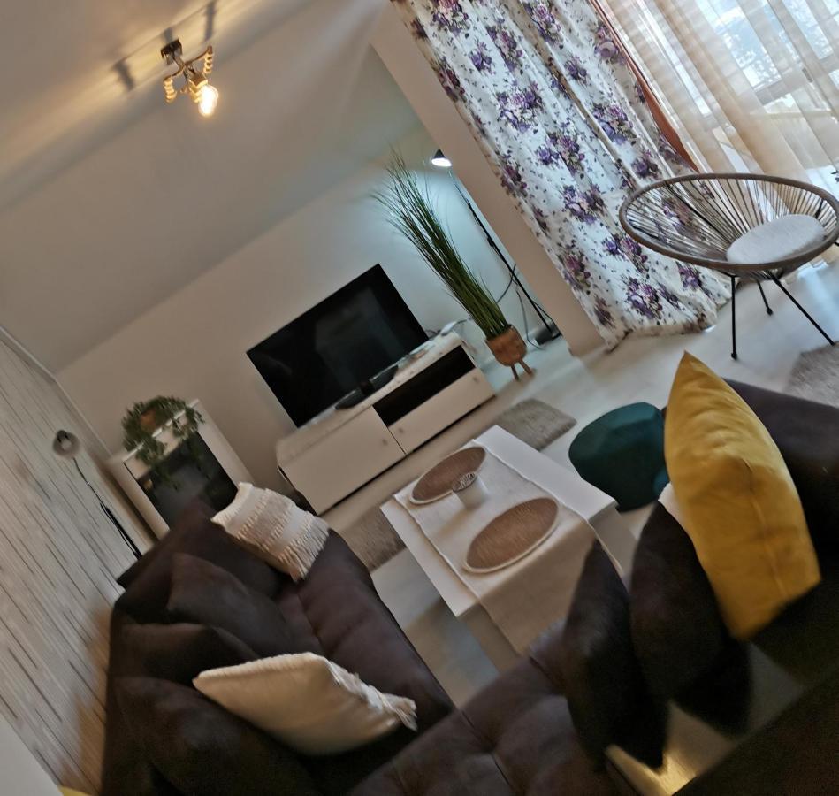 Sweety Apartment Sliven Exterior photo