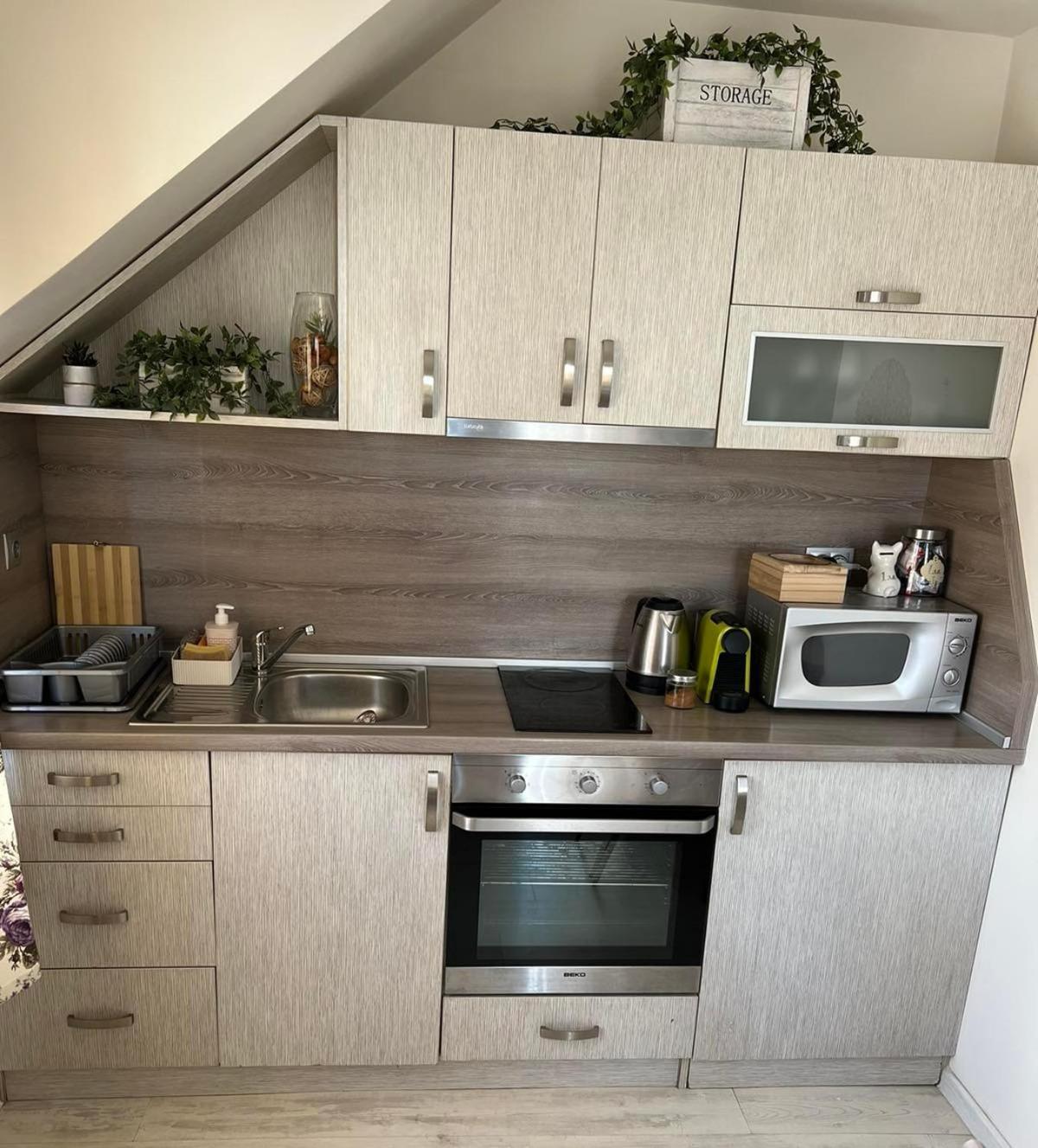 Sweety Apartment Sliven Room photo